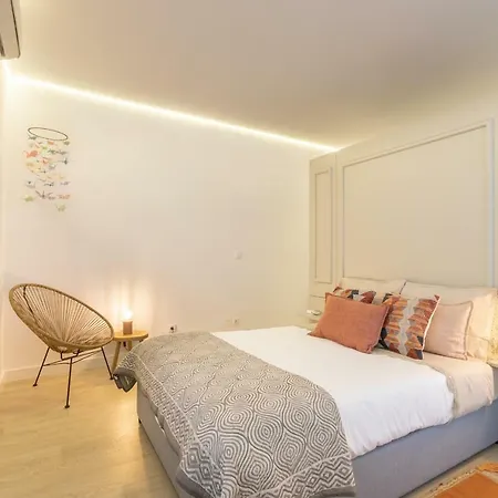 Daisy's House - Stylish And Loft