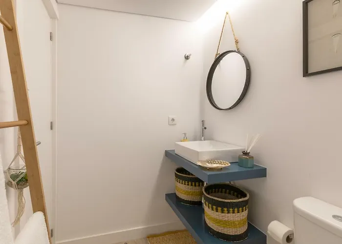 Daisy's House - Stylish And Loft بورتو